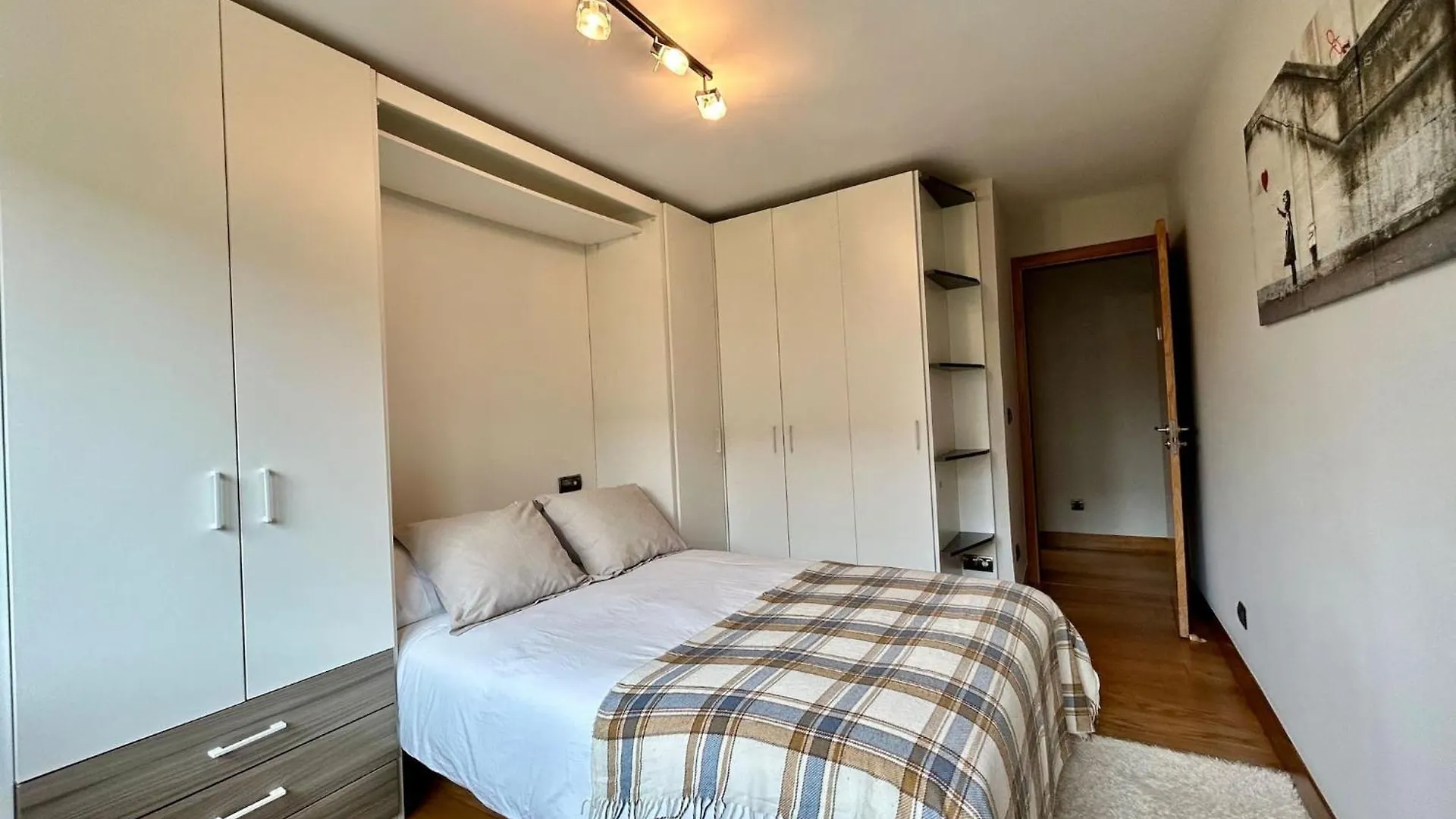 Earra - Ondartza - 1 Minuto Playa - Garaje Incluido Apartamento Zarautz